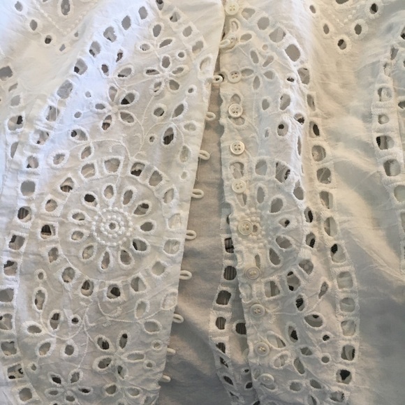 Zara White Eyelet Blouse | Size XL - Picture 7 of 9